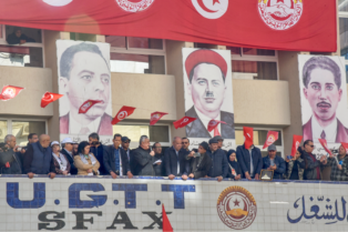« Tunisie : le gouvernement interdit les visites de syndicalistes internationaux » : extrait du bulletin d’information de la Confédération Syndicale Internationale – Mars 2023